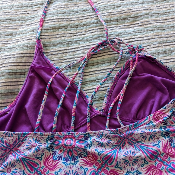 Bathing suit - Picture 4 of 5